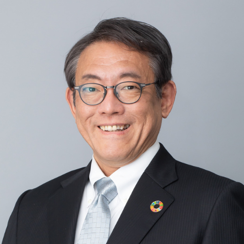 三瓶 雅夫